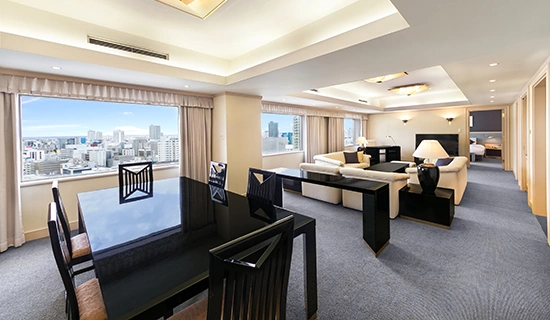 Classic Deluxe Suite: 2 semi-dable beds Cityside